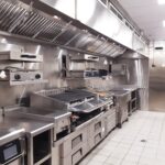 Las 5 Mejores Maquinarias para Reformar una Cocina Profesional